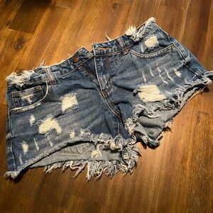 Rue 21 distressed shorty shorts